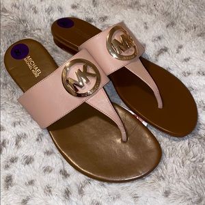 ⭐️MK leather sandals pink ⭐️